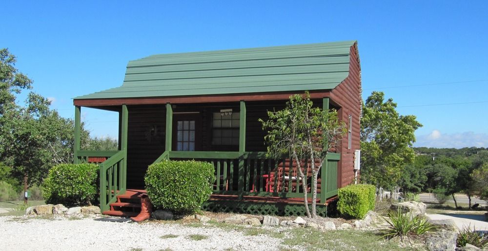 Top Of The Hill Rv Resort & Cabins Waring Extérieur photo