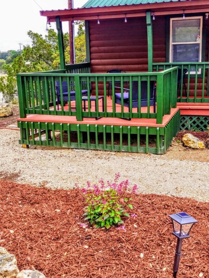 Top Of The Hill Rv Resort & Cabins Waring Extérieur photo